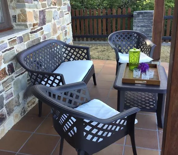 El Mirador De Los Trobos Kır Evi